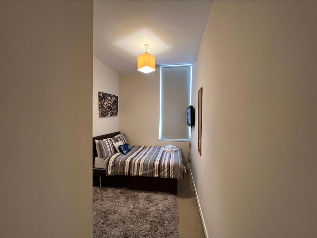 Aberdeen Stay Central 2-Bedrooms Apt-No Party Exterior foto