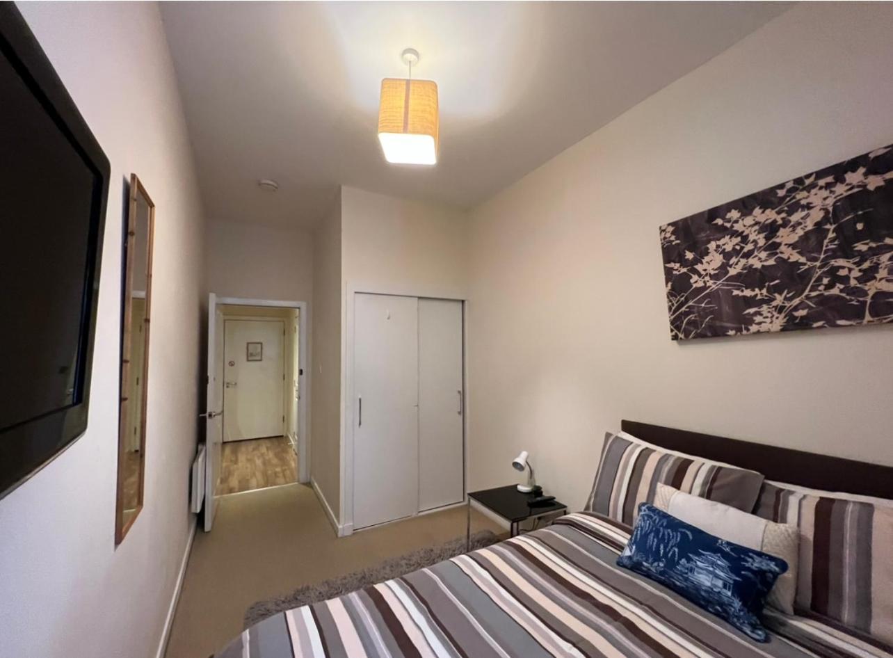 Aberdeen Stay Central 2-Bedrooms Apt-No Party Exterior foto